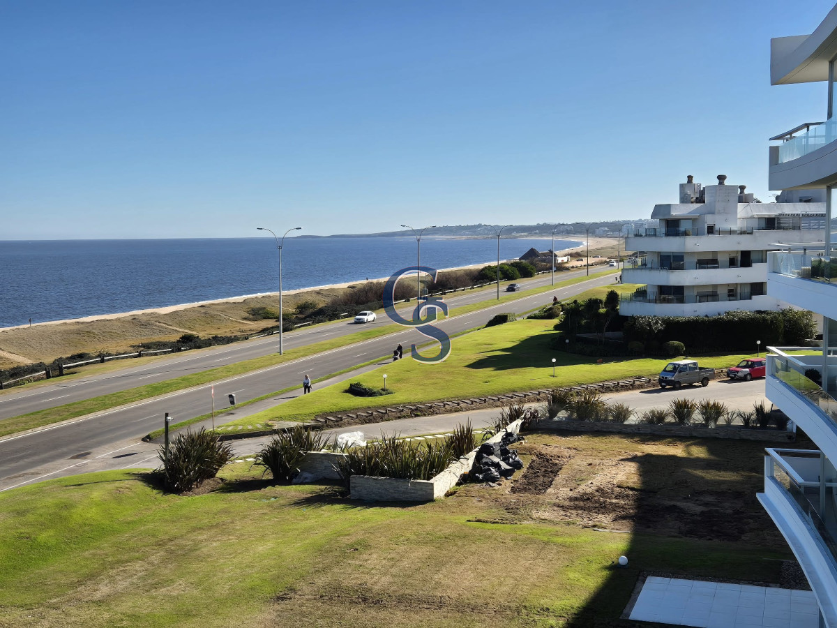 Apartamento ID.293118 - Pent house en 1° fila.   A ESTRENAR