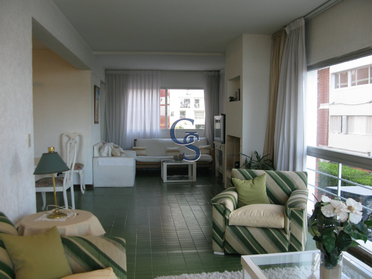 Apartamento ID.298427 - Cómodo departamento frente al mar.