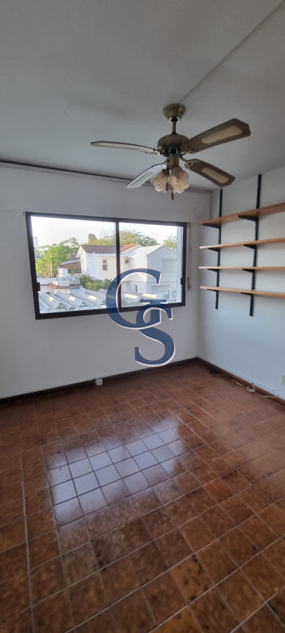 Apartamento ID.299597 - edificio sobre Rambla 