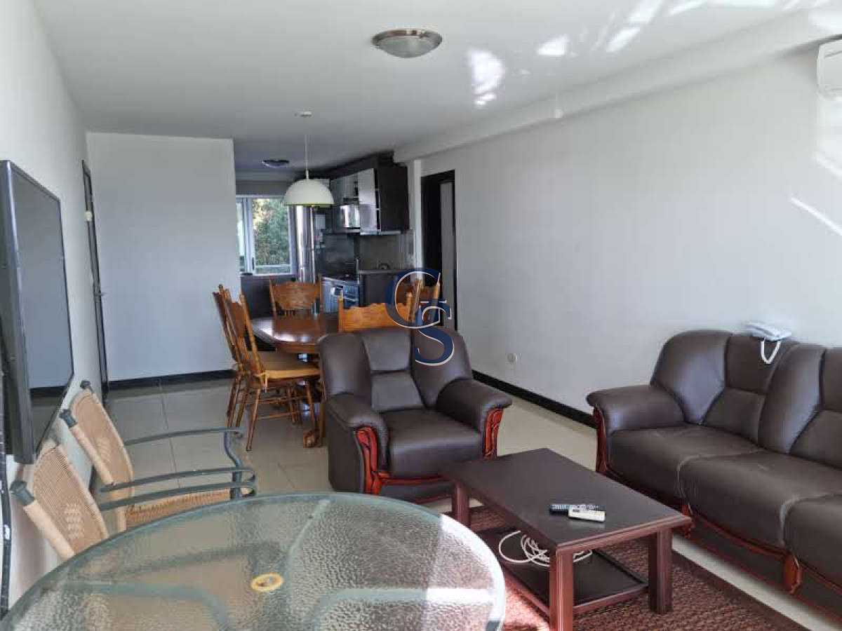Apartamento ID.291194 - A pasos de Playa Mansa y de la península.