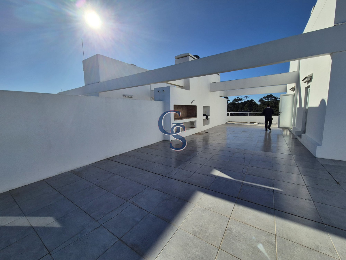 Apartamento ID.293118 - Pent house en 1° fila.   A ESTRENAR