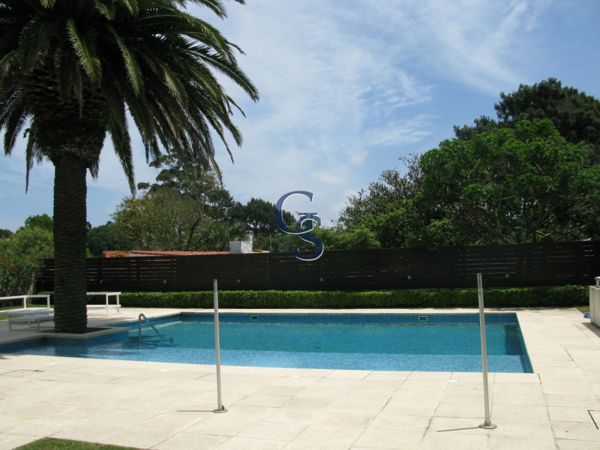 Apartamento ID.298211 - Piso alto. 