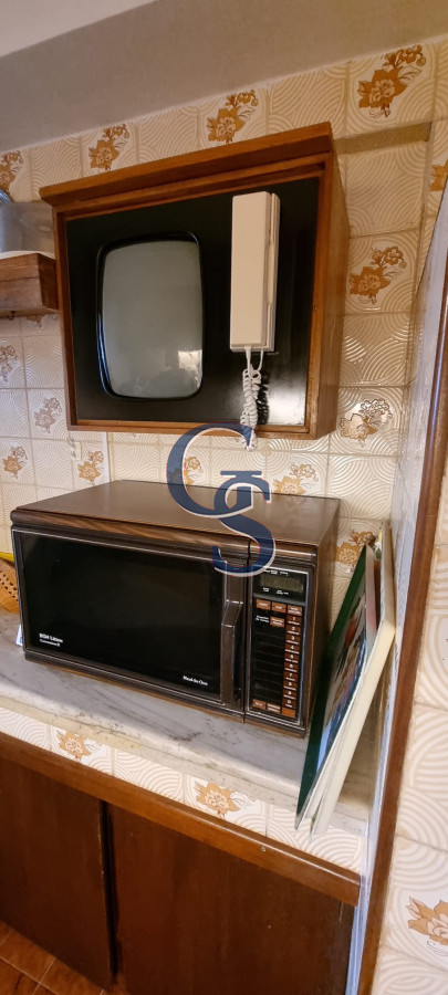 Apartamento ID.299597 - edificio sobre Rambla 