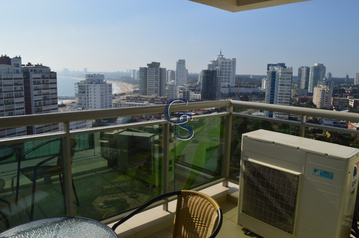 Apartamento ID.292880 - Piso alto con amplios y luminosos ambientes.