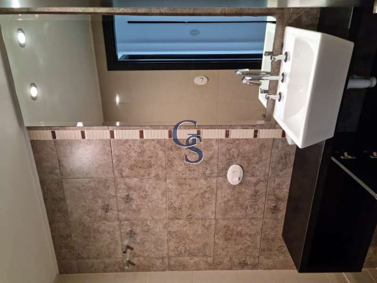 Apartamento ID.291194 - A pasos de Playa Mansa y de la península.