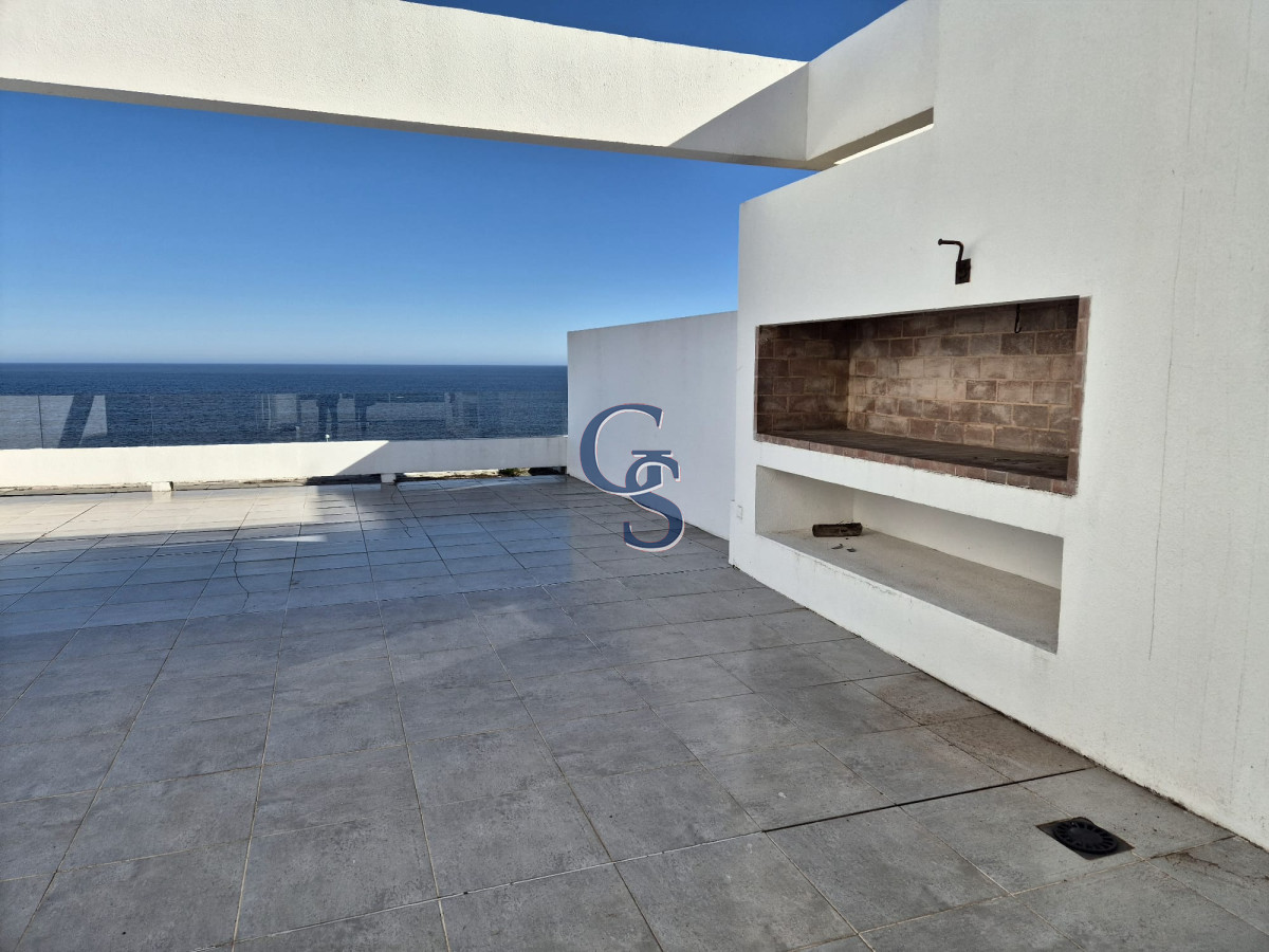 Apartamento ID.293118 - Pent house en 1° fila.   A ESTRENAR