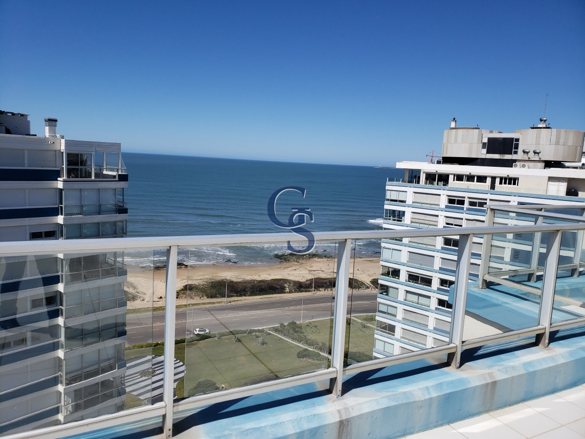 Apartamento ID.1285 - Penthouse con vista almar. 