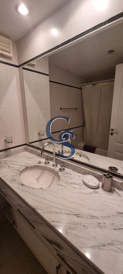 Apartamento ID.290861 - Apartamento en ART BOULEVARD, Mansa, Punta del Este, 2 Dormitorios.