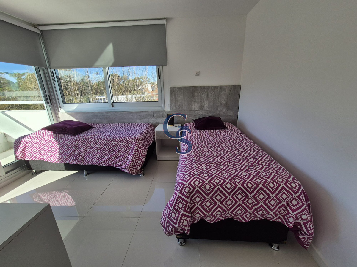Apartamento ID.293118 - Pent house en 1° fila.   A ESTRENAR