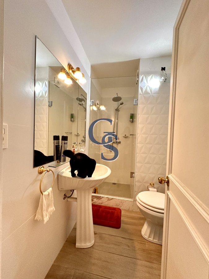 Apartamento ID.299900 - En Venta Apartamento frente al Puerto, con inmejorables vistas.