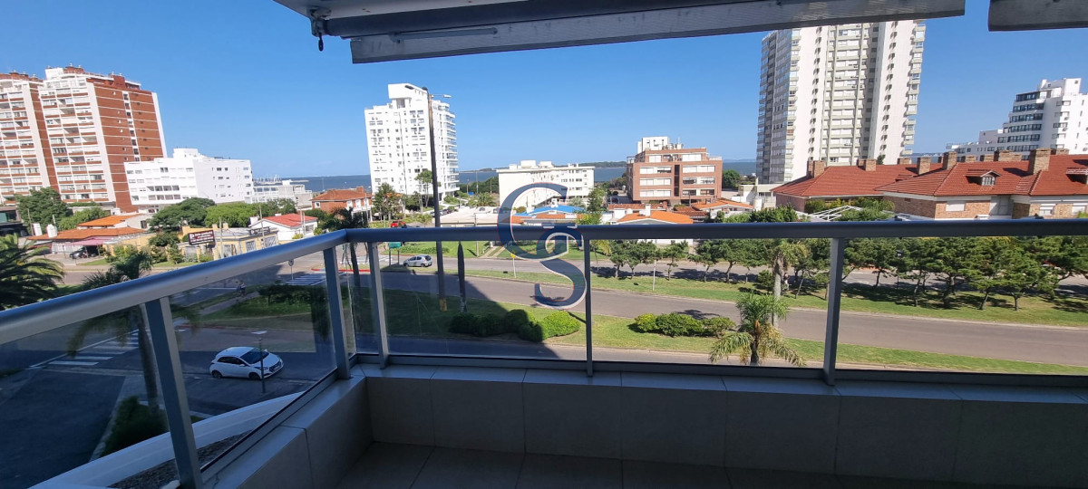 Apartamento ID.290861 - Apartamento en ART BOULEVARD, Mansa, Punta del Este, 2 Dormitorios.