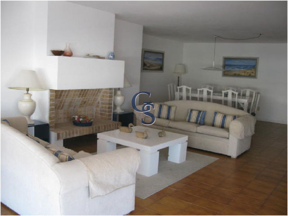 Apartamento ID.10238 - PENINSULA AMPLIO DEPARTAMENTO