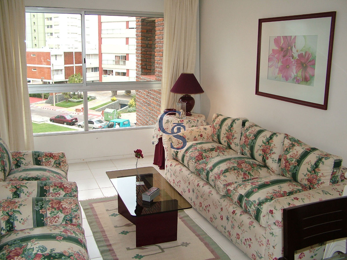 Apartamento ID.1074 - Apartamento en TRIANGULO MANSA, Brava, Punta del Este, 1 Dormitorios.