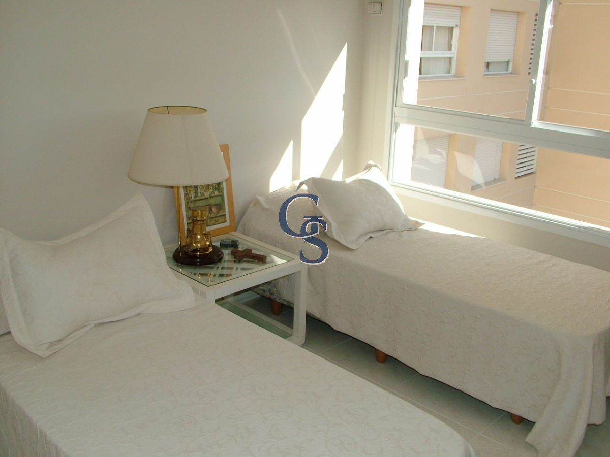 Apartamento ID.290360 - Apartamento en CORAL TOWER, Mansa, Punta del Este, 3 Dormitorios.