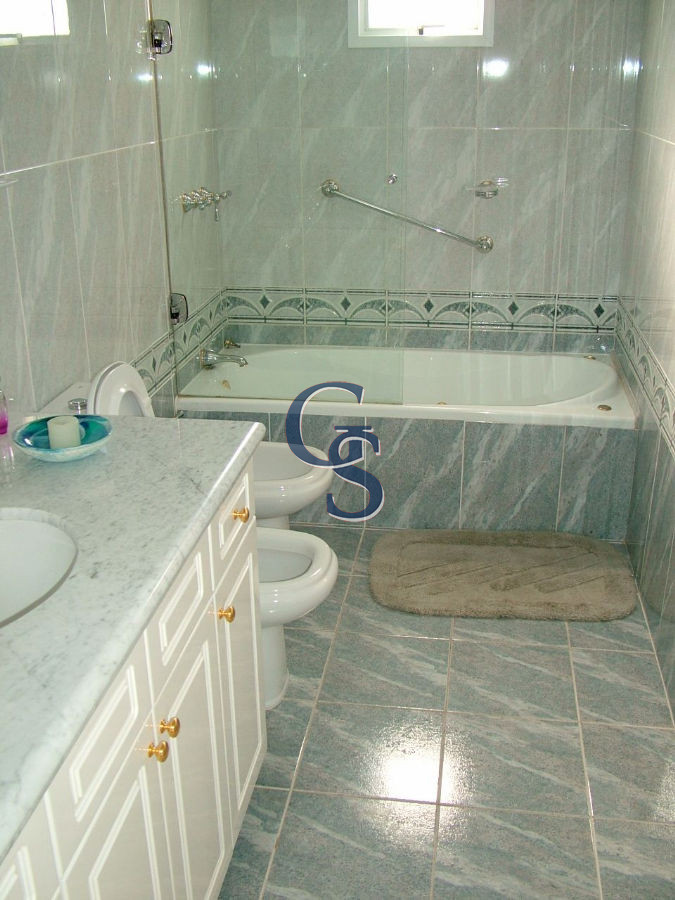 Apartamento ID.290360 - Apartamento en CORAL TOWER, Mansa, Punta del Este, 3 Dormitorios.