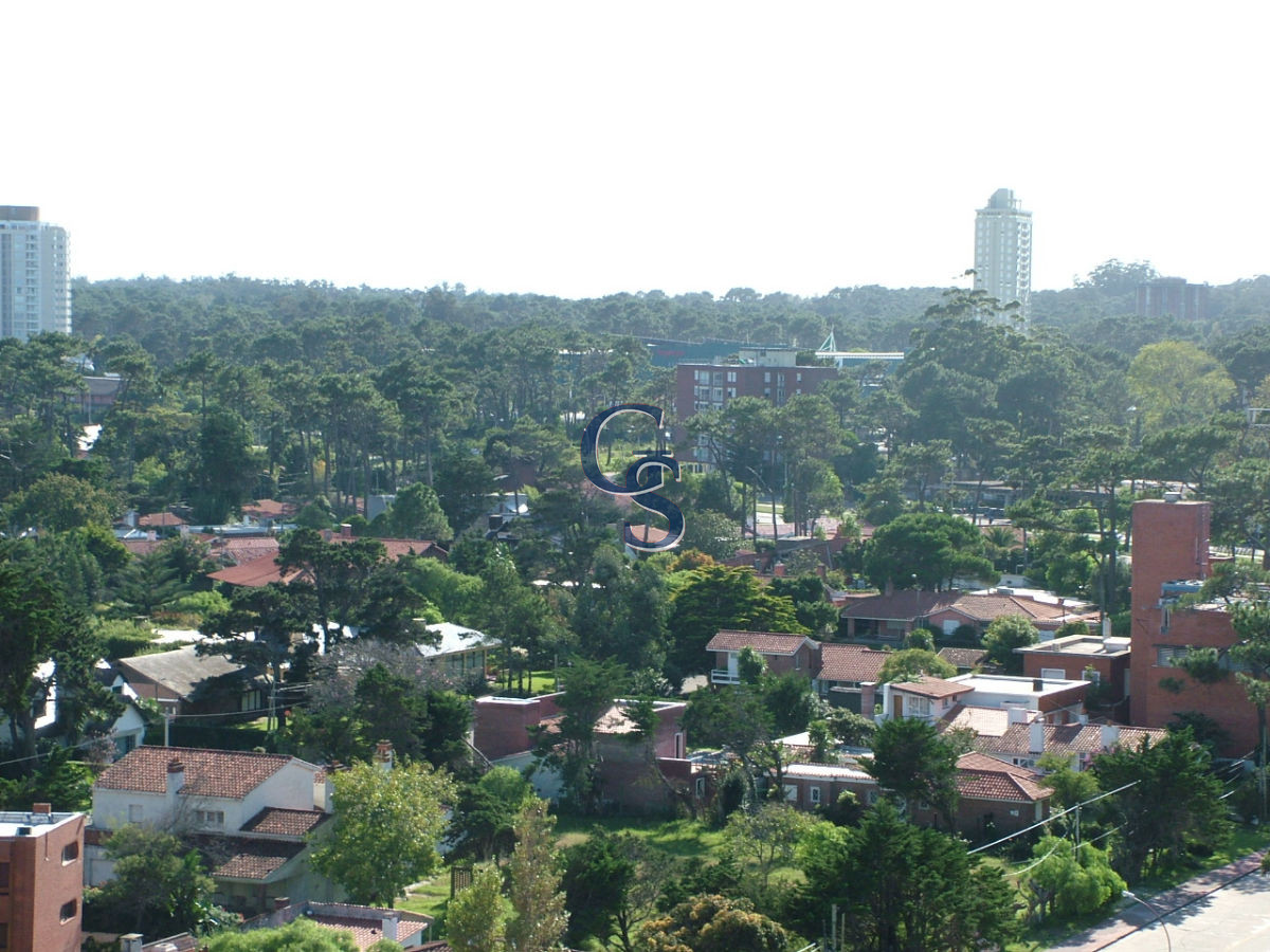 Apartamento ID.290360 - Apartamento en CORAL TOWER, Mansa, Punta del Este, 3 Dormitorios.