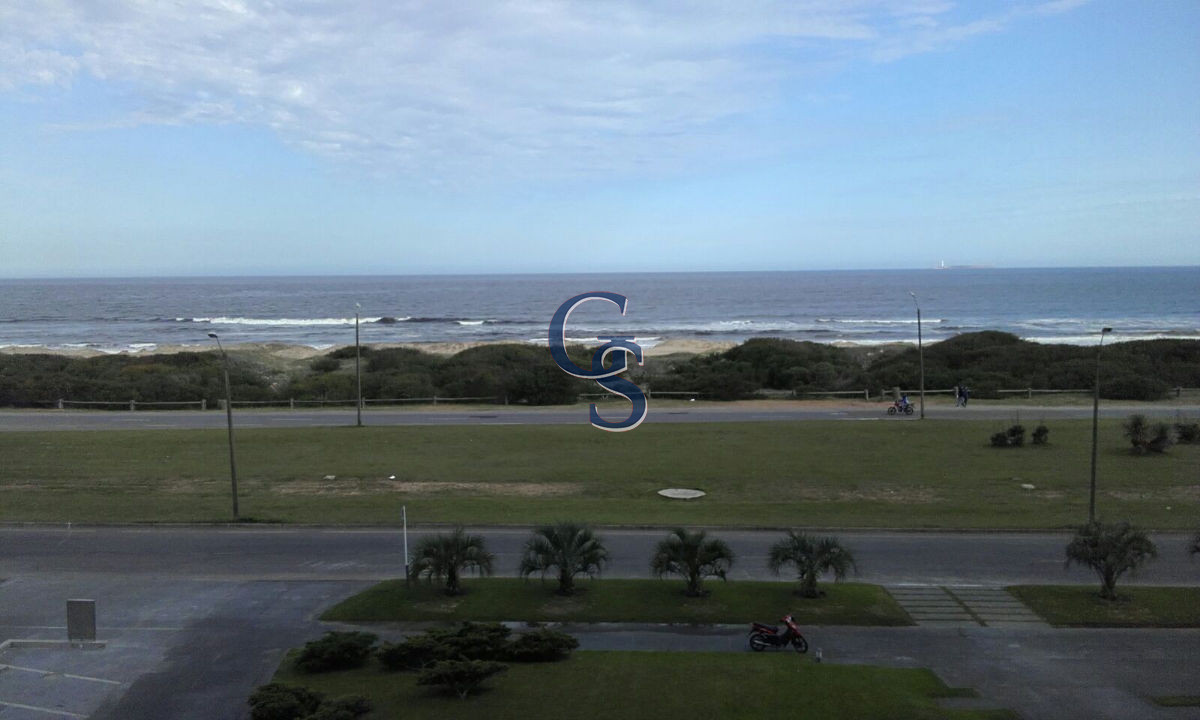 Apartamento ID.291042 - Apartamento en TORRE LOBOS,  En Venta, Brava, Punta del Este, 3 Dormitorios.