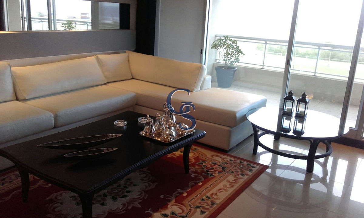 Apartamento ID.291042 - Apartamento en TORRE LOBOS,  En Venta, Brava, Punta del Este, 3 Dormitorios.