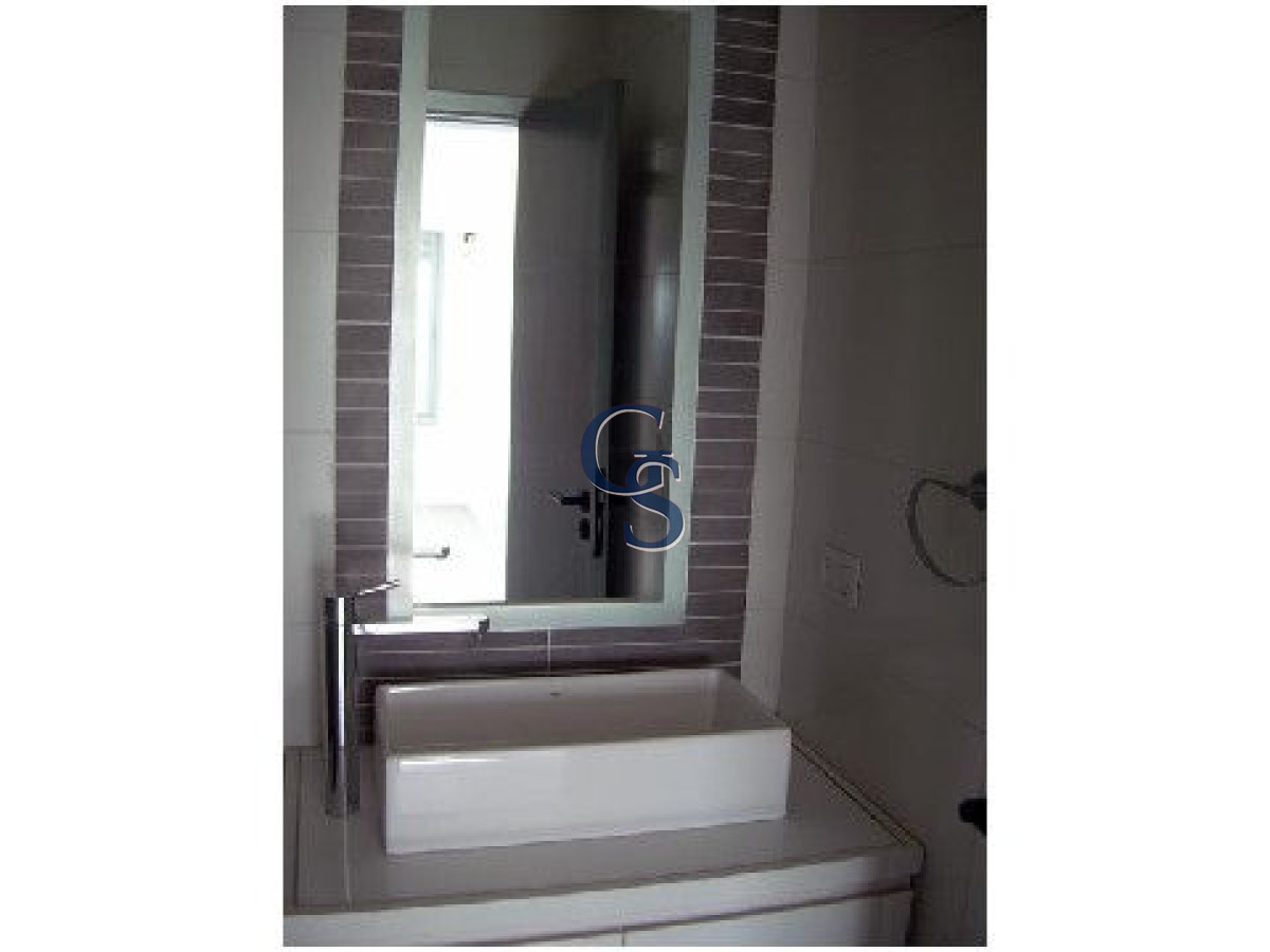 Apartamento ID.291645 - Apartamento se vende con renta , 2 Dormitorios.