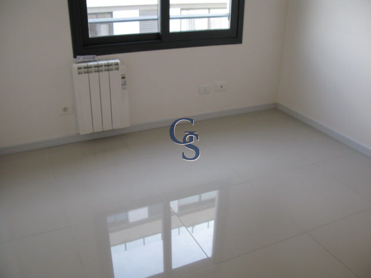 Apartamento ID.292037 -   En Venta Centro, Maldonado 2 Dormitorios.