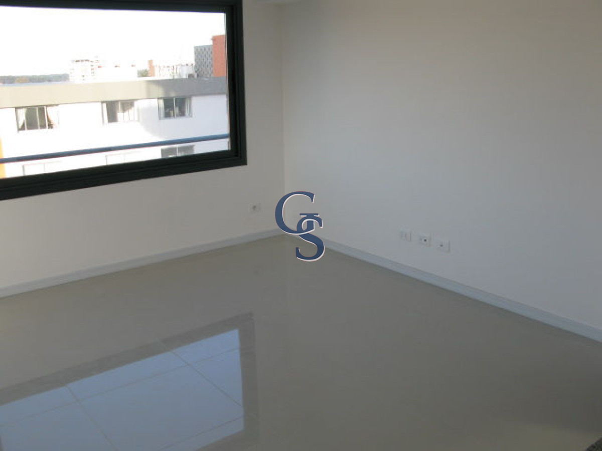 Apartamento ID.292040 - A pasos del centro de Maldonado3 Dormitorios.