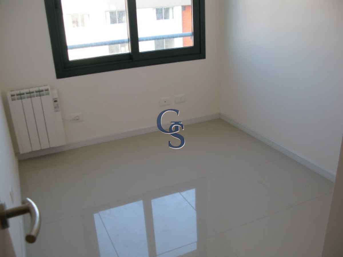 Apartamento ID.292040 - A pasos del centro de Maldonado3 Dormitorios.