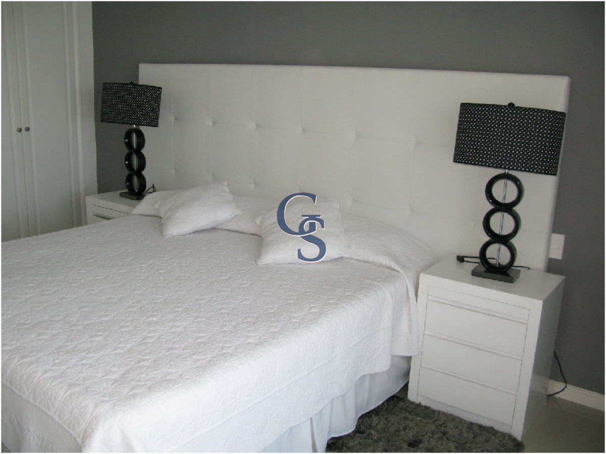 Apartamento ID.292047 - El complejo se encuentra en 1° fila con increíbles vistas al mar.   A pasos de La Península. 
