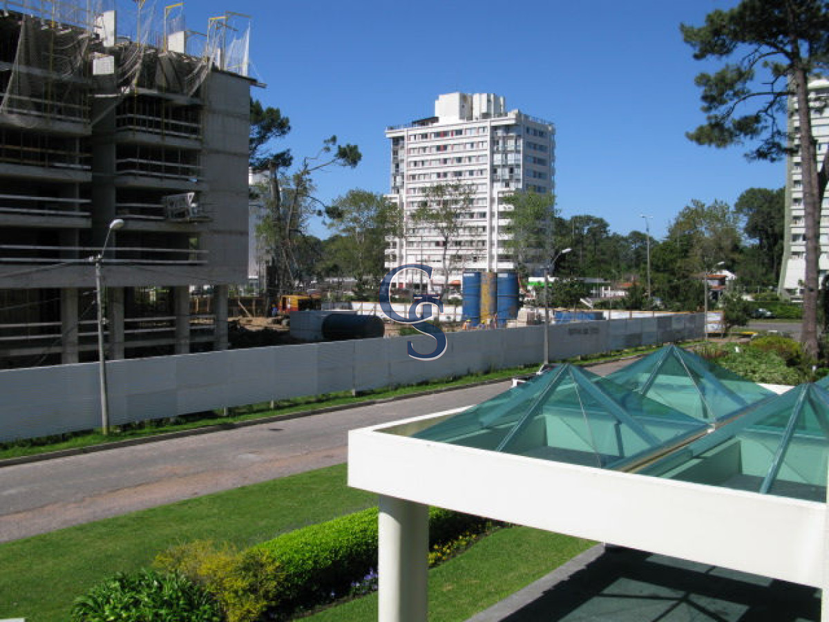 Apartamento ID.292222 - Excelente ubicación - próximo a centro deportivo y comercial