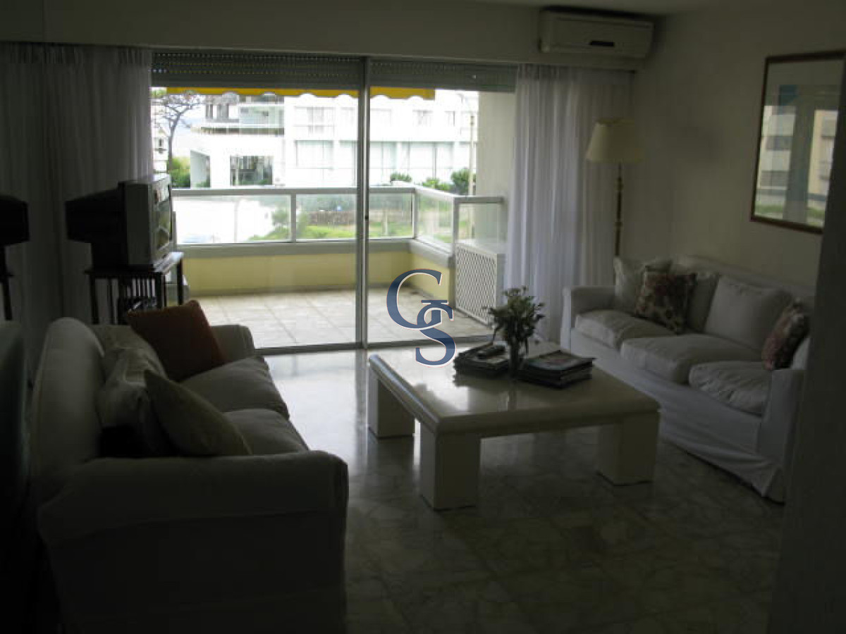 Apartamento ID.292251 - A pasos de Playa Mansa