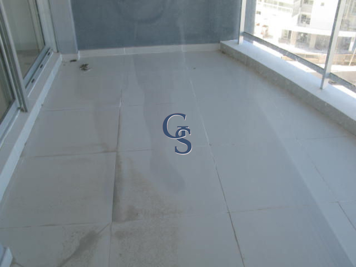 Apartamento ID.292293 - Apartamento en SUNRISE TOWER, Mansa, Punta del Este, 2 Dormitorios.