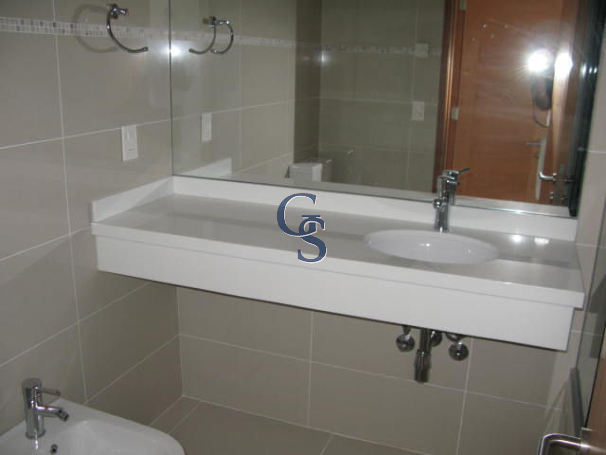 Apartamento ID.292293 - Apartamento en SUNRISE TOWER, Mansa, Punta del Este, 2 Dormitorios.