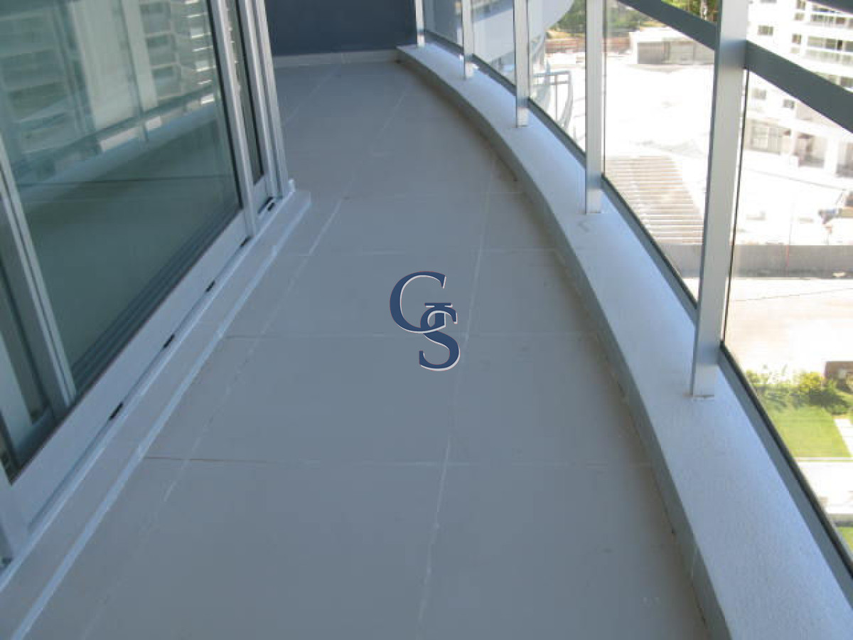 Apartamento ID.292293 - Apartamento en SUNRISE TOWER, Mansa, Punta del Este, 2 Dormitorios.