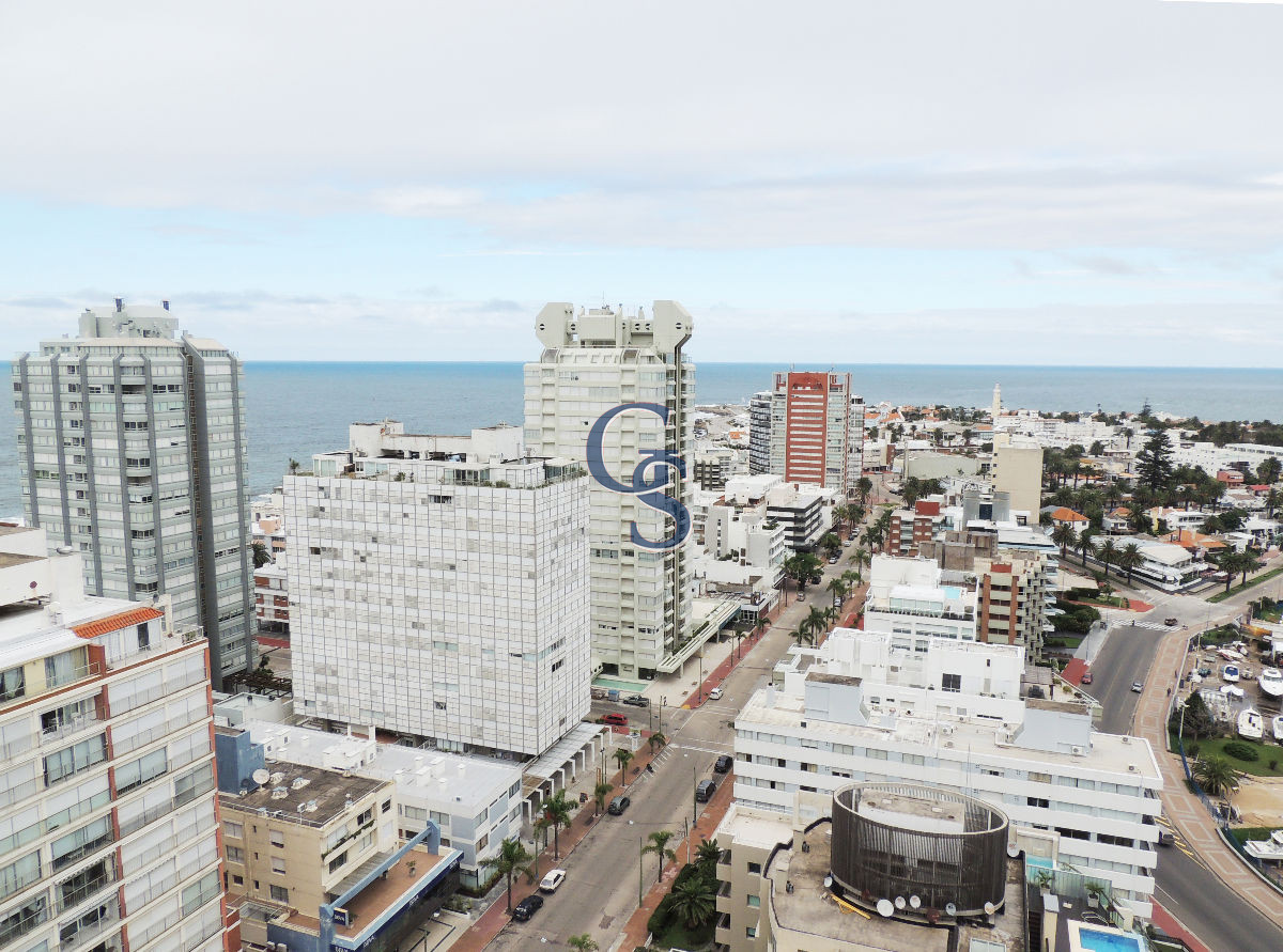 Apartamento ID.292743 - En el corazon de la Península. Con inmejorables vistas al Puerto y la bahia.