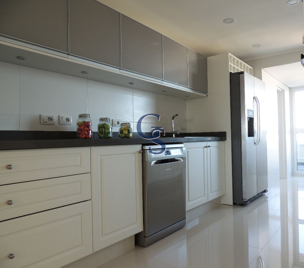Apartamento ID.292743 - En el corazon de la Península. Con inmejorables vistas al Puerto y la bahia.