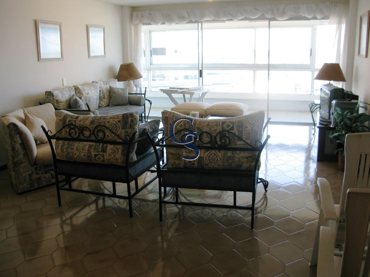 Apartamento ID.292875 - Apartamento pent house ,  En Venta, Brava, Punta del Este, 3 Dormitorios.