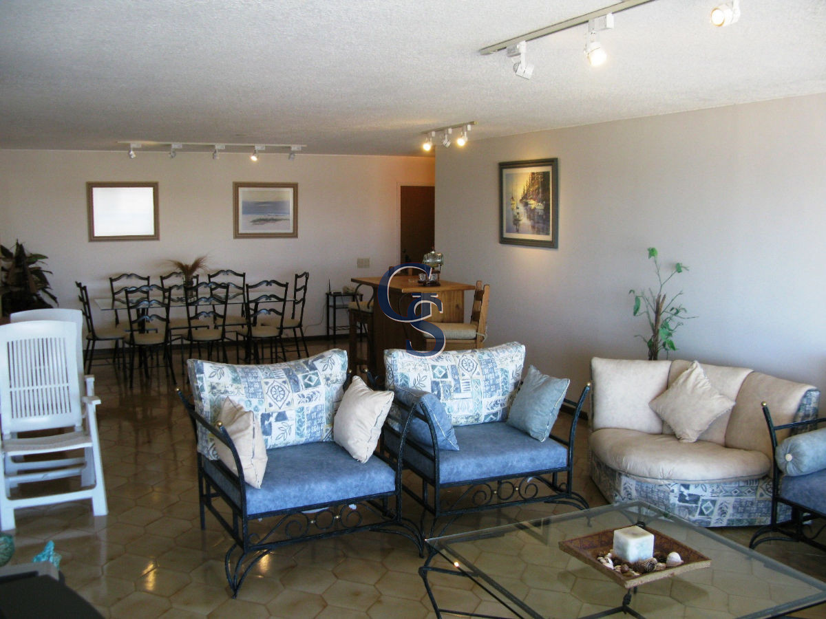 Apartamento ID.292875 - Apartamento pent house ,  En Venta, Brava, Punta del Este, 3 Dormitorios.