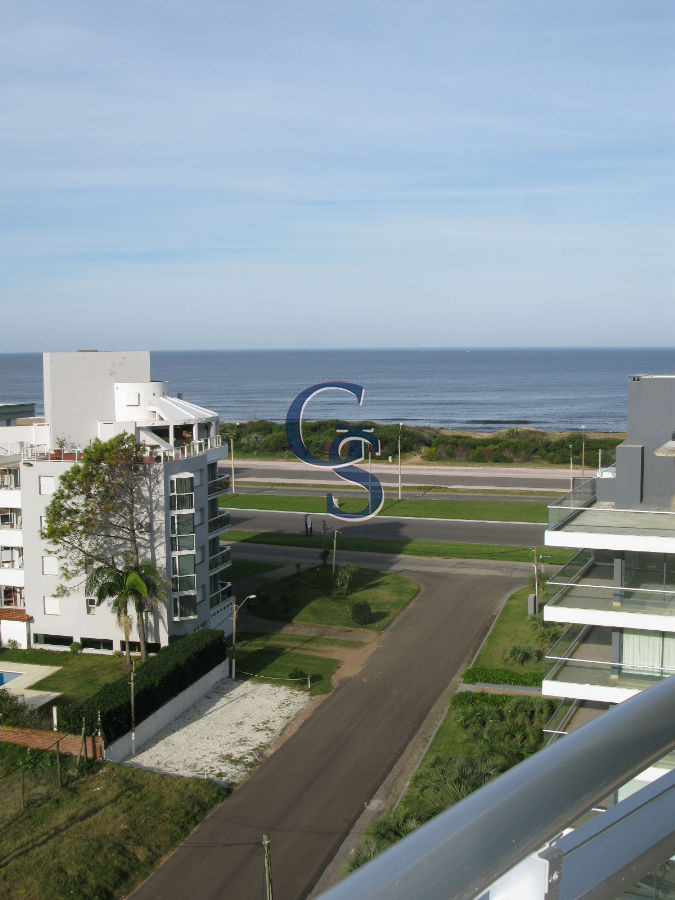 Apartamento ID.293069 - Torre a metros de Playa Brava. 