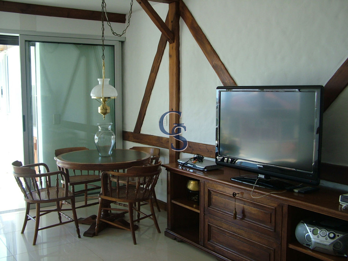 Apartamento ID.712 - Apartamento en EL TORREON, Mansa, Punta del Este, 3 Dormitorios.
