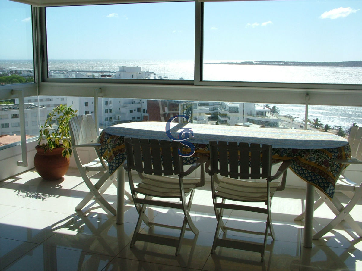 Apartamento ID.712 - Apartamento en EL TORREON, Mansa, Punta del Este, 3 Dormitorios.