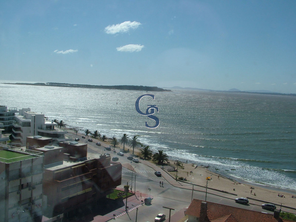 Apartamento ID.712 - Apartamento en EL TORREON, Mansa, Punta del Este, 3 Dormitorios.