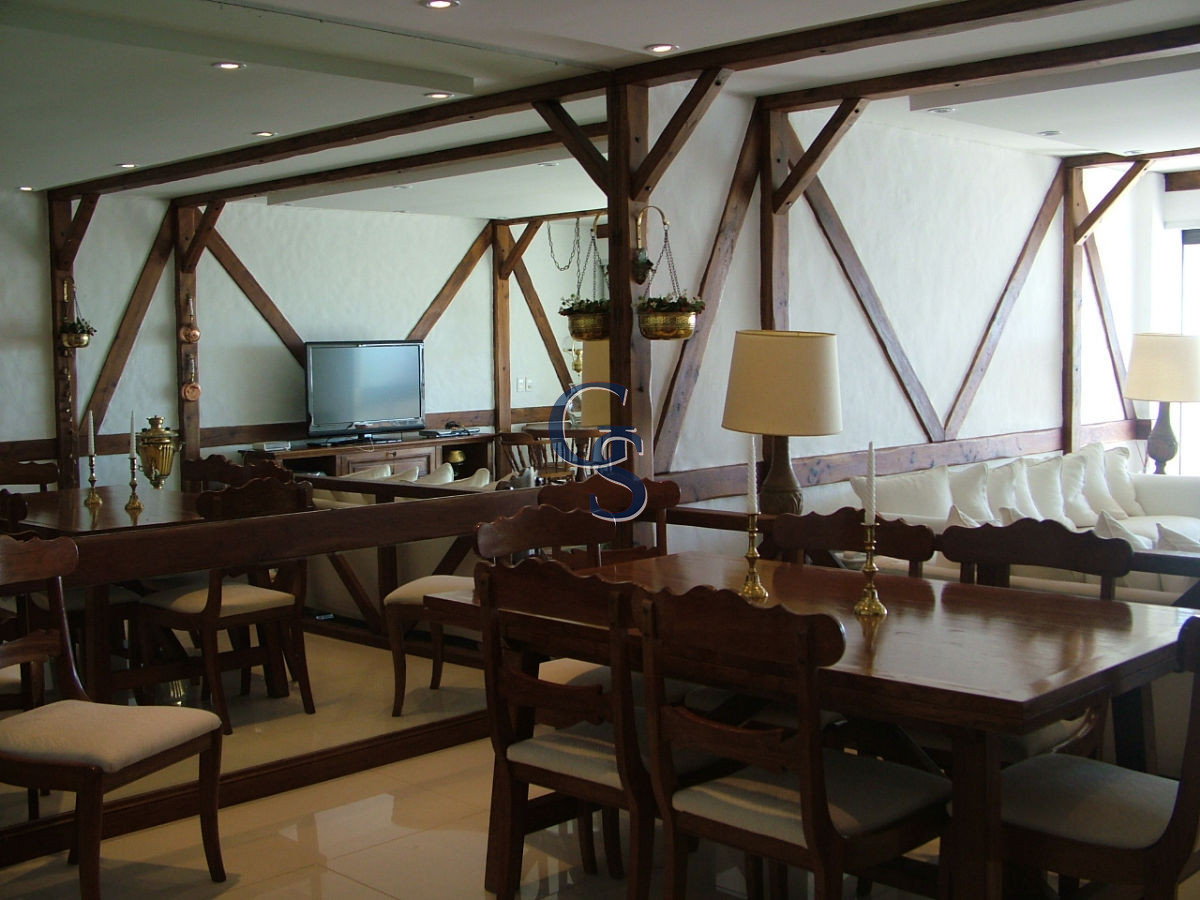 Apartamento ID.712 - Apartamento en EL TORREON, Mansa, Punta del Este, 3 Dormitorios.