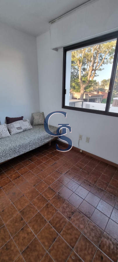 Apartamento ID.299597 - edificio sobre Rambla 