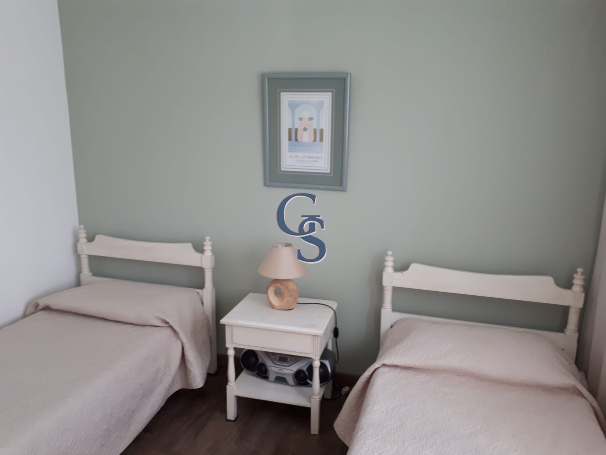 Apartamento ID.292601 - Mansa, parada 14.   A pasos del mar. 