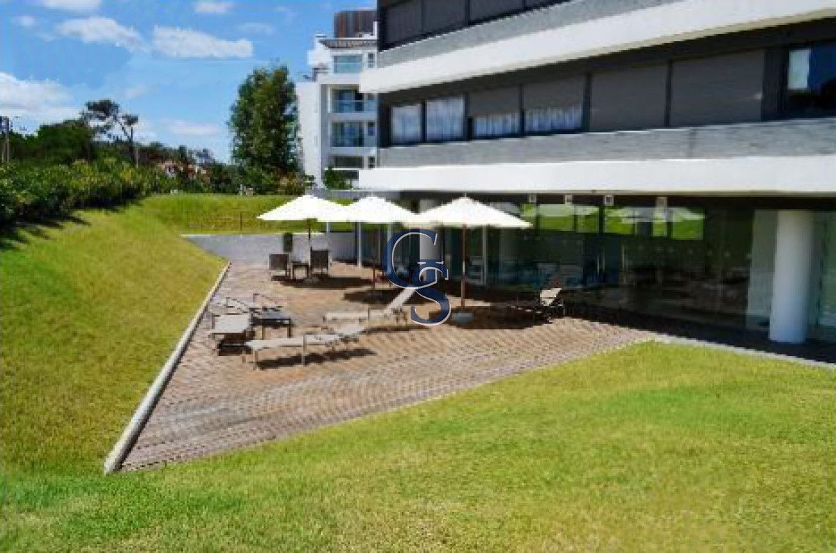 Apartamento ID.297589 - 3 suite y dependencia con parrillero propio 
