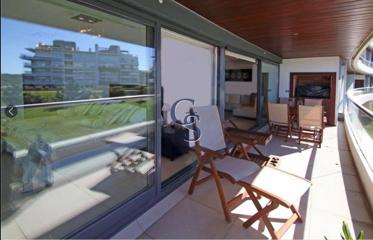 Apartamento ID.297589 - 3 suite y dependencia con parrillero propio 