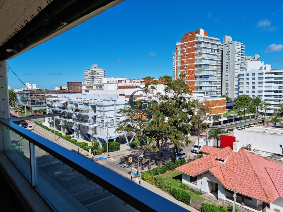 Apartamento ID.299106 - En venta y alquiler!