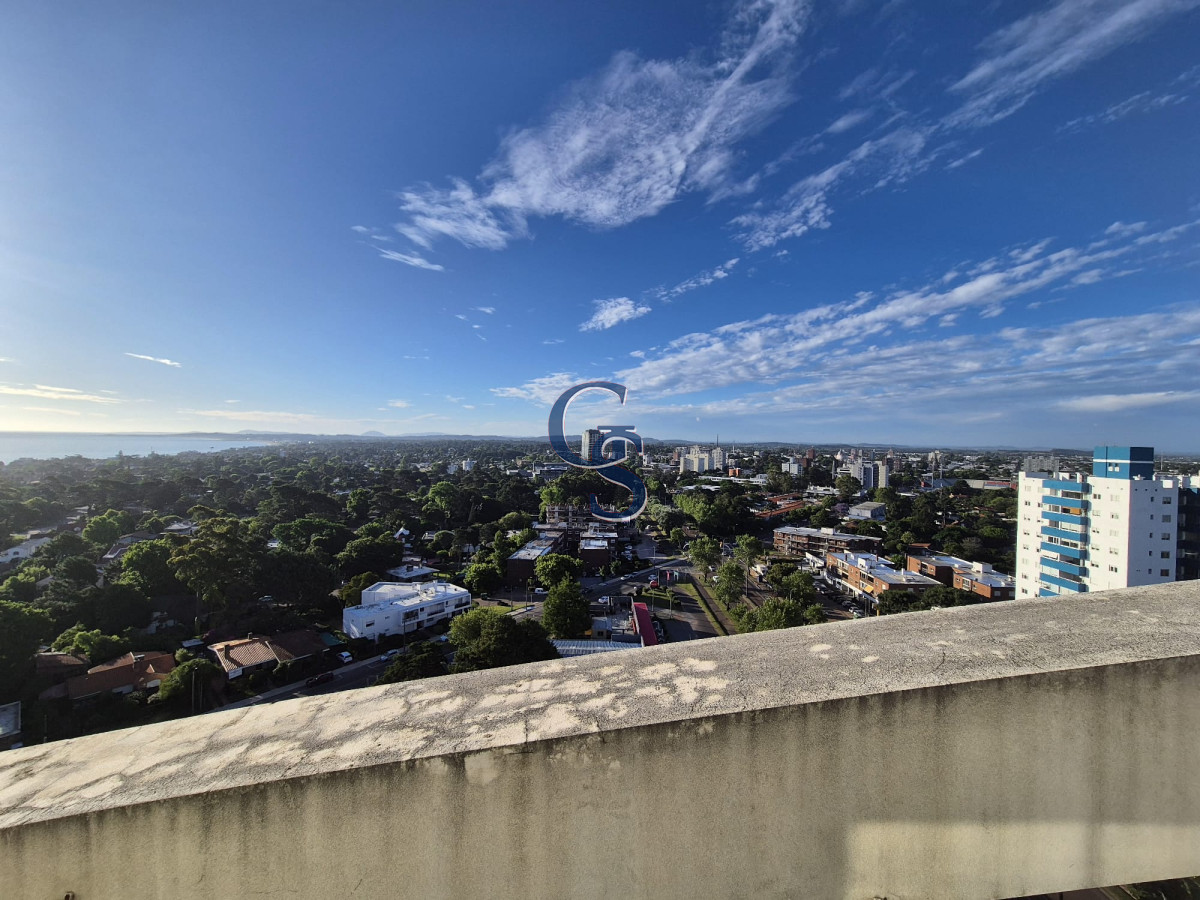 Apartamento ID.298211 - Piso alto. 
