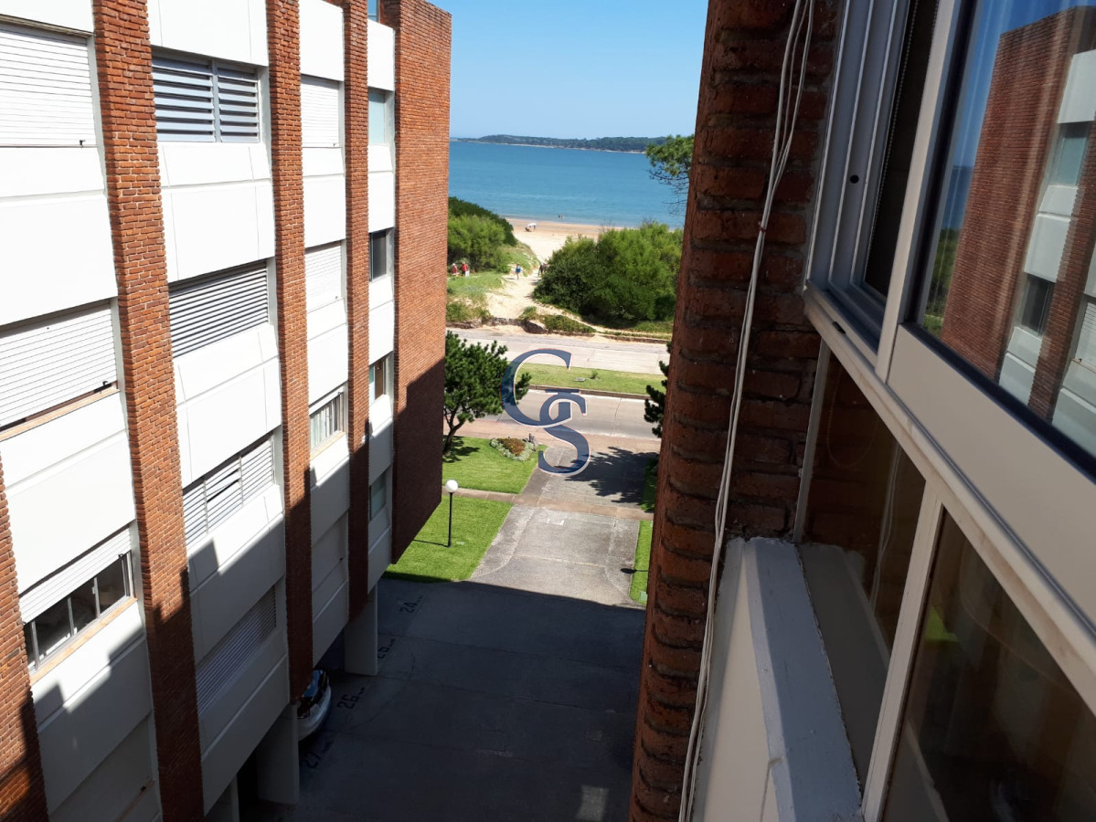 Apartamento ID.292601 - Mansa, parada 14.   A pasos del mar. 