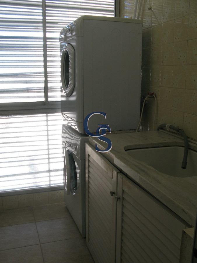Apartamento ID.292729 - En 1° fila de Playa Mansa y pasos de La Península.