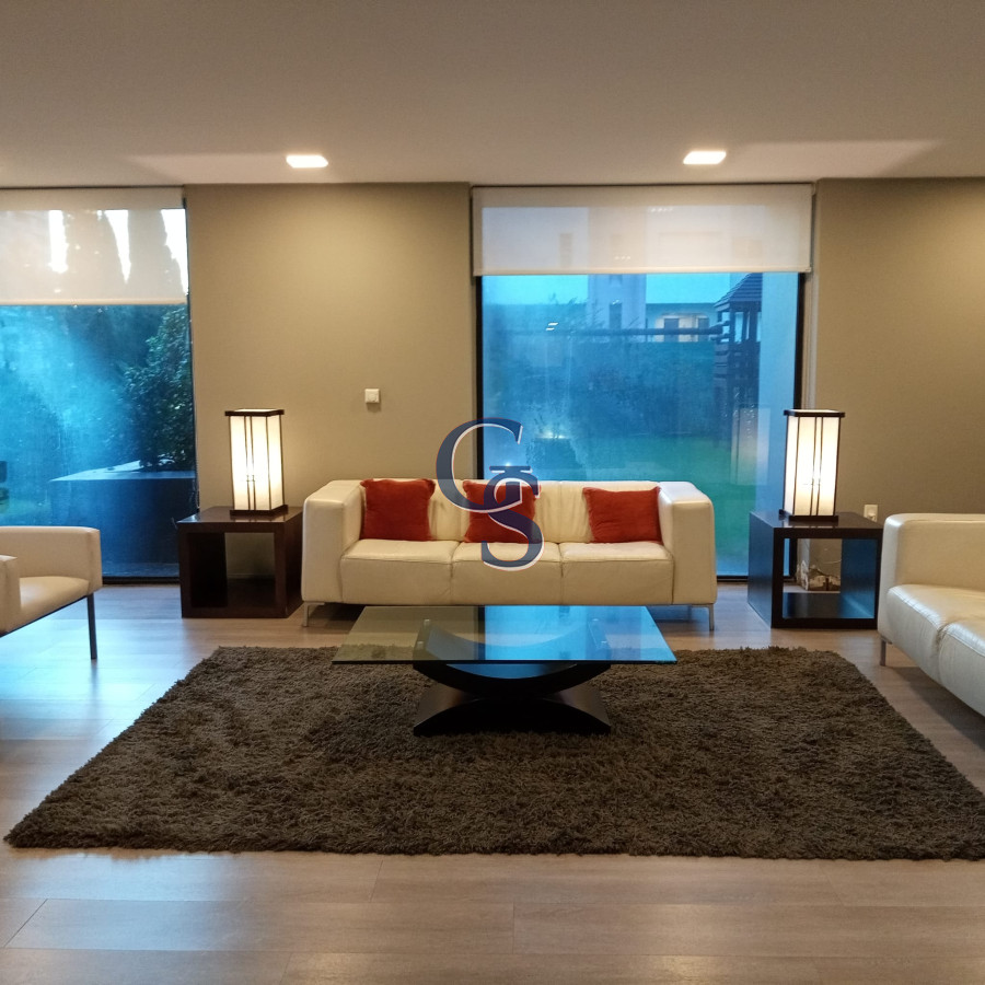 Apartamento ID.292253 - Sobre Reconocida avenida. 